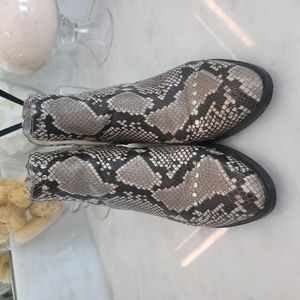 Steve Madden | Snakeskin Booties
